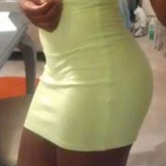 Lime green dress - Picture 2 of 2